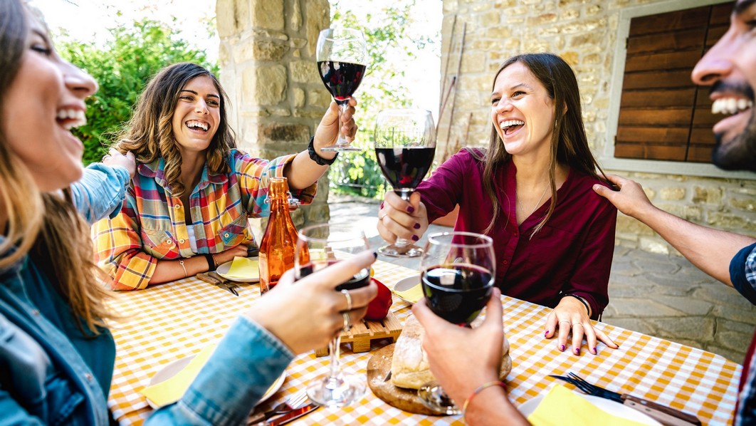 OK UNKNOWN GREEK WINE VARIETIES Tasting at your Villa